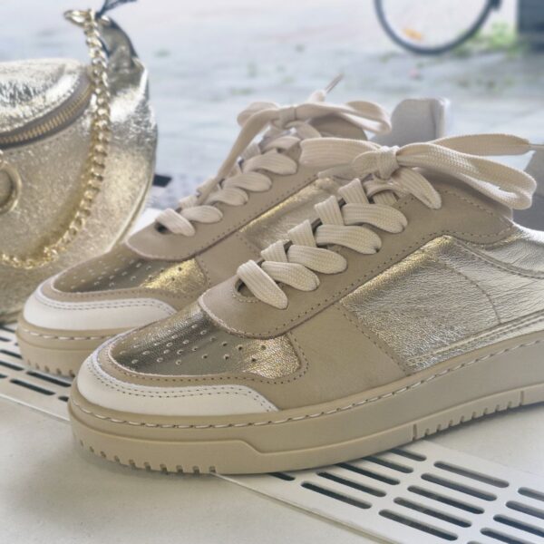 Golden leather sneakers - Image 3